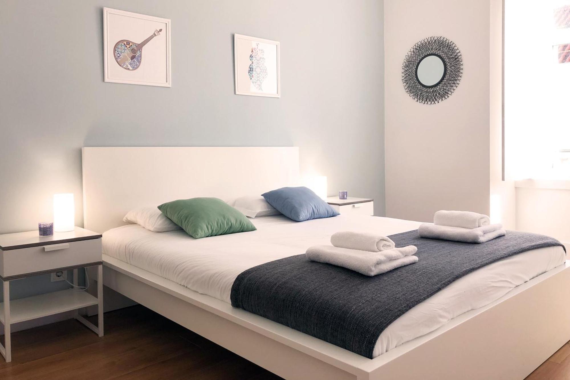 Sunny 3Bdr Apartment In Graca By Lovelystay Lisboa Екстериор снимка
